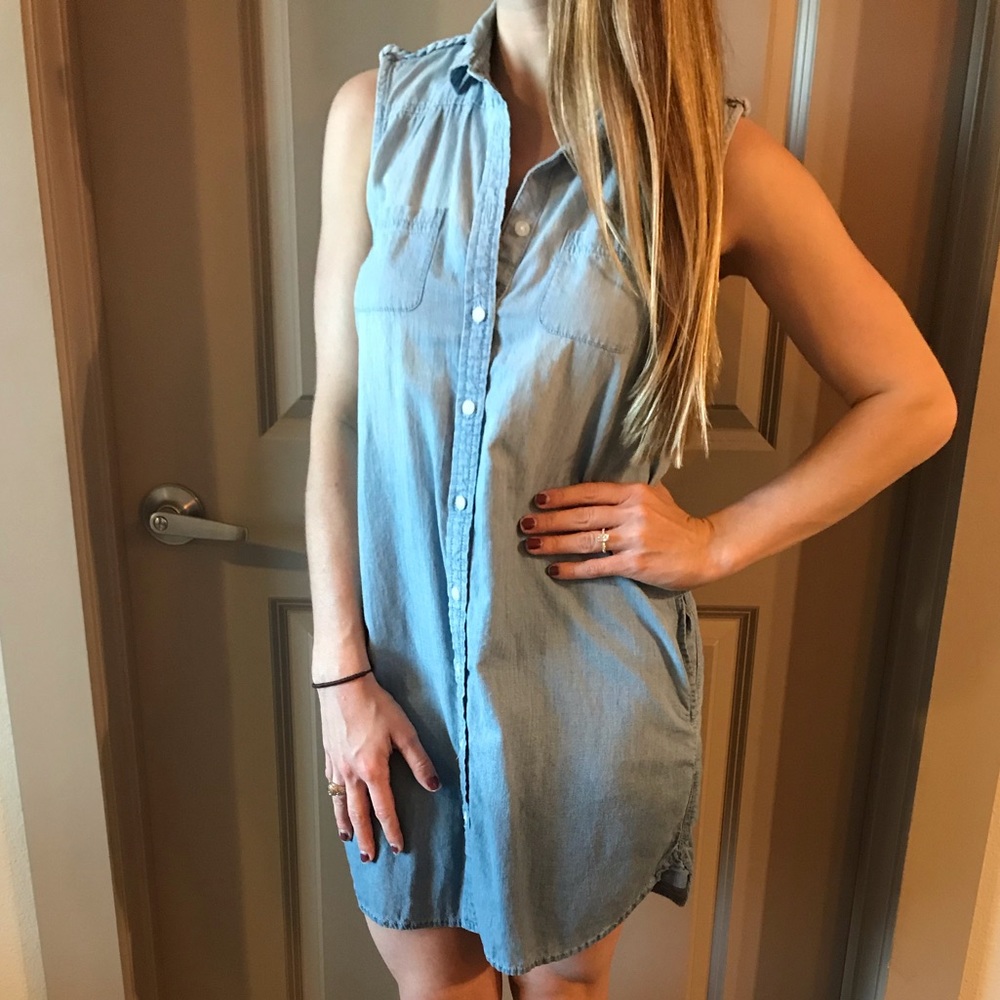 Denim sleeveless dress